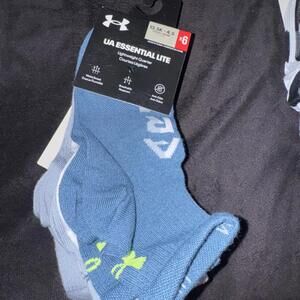 Under Armour Essential Youth Lightweight Quarter Socks 13.5K-4.5 6pck White/Blue